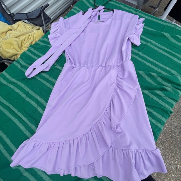 Dresses & Skirts - Lavender Ruffle Dress